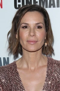 Photo of Embeth Davidtz