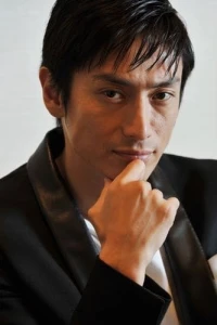 Photo of Yûsuke Iseya