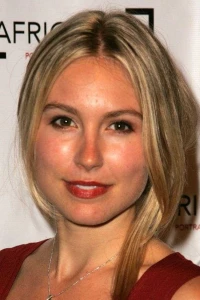 Photo of Sarah Carter