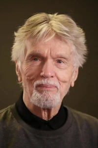 Photo of Tom Skerritt