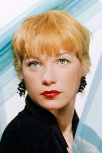 Photo of Shirley MacLaine