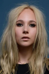 Photo of Juno Temple