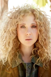 Photo of Juno Temple