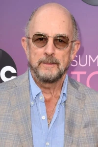 Photo of Richard Schiff