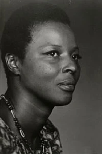 Foto de Mae Mercer