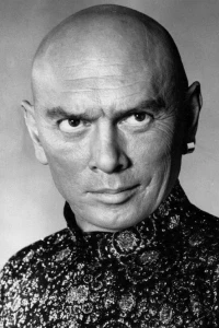 Photo of Yul Brynner