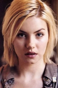 Photo of Elisha Cuthbert