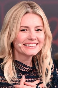 Photo of Elisha Cuthbert