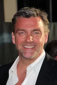 Photo of Ray Stevenson
