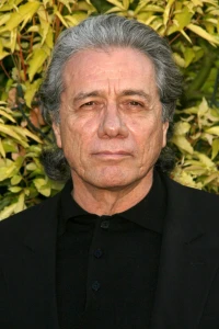 Photo of Edward James Olmos