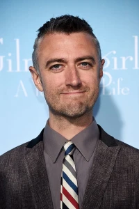 Photo of Sean Gunn