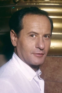 Photo of Eli Wallach