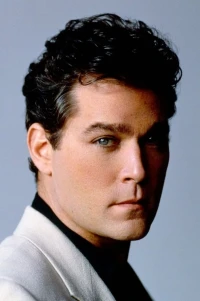 Photo of Ray Liotta