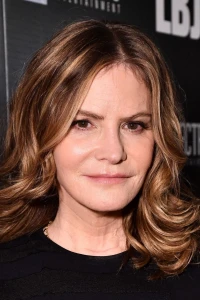 Photo of Jennifer Jason Leigh