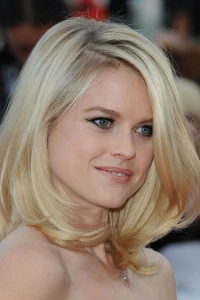 Photo of Alice Eve