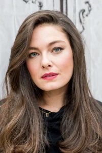 Photo of Alexa Davalos