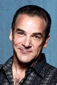 Photo of Mandy Patinkin