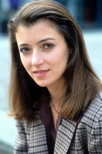 Photo of Mia Sara