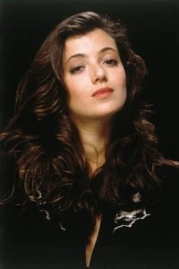Photo of Mia Sara