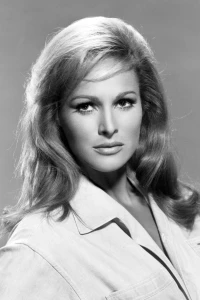 Photo of Ursula Andress