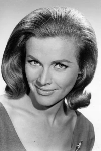 Photo of Honor Blackman