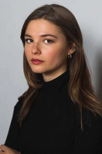 Photo of Stefanie Scott