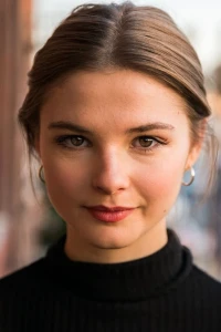 Photo of Stefanie Scott