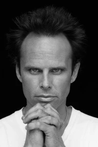 Photo of Walton Goggins
