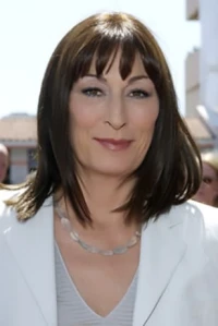Photo of Anjelica Huston