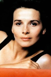 Photo of Juliette Binoche