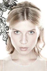 Photo of Clémence Poésy