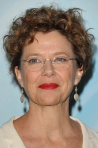 Photo of Annette Bening