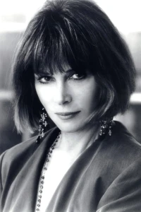 Photo of Lee Grant