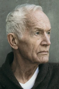 Photo of Lance Henriksen