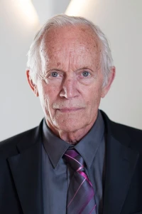 Photo of Lance Henriksen