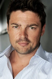 Foto de Karl Urban