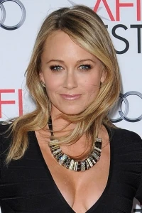 Photo of Christine Taylor