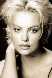Photo of Charlize Theron