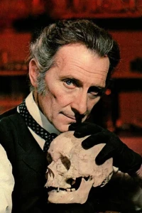 Photo of Peter Cushing