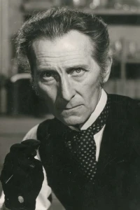 Photo of Peter Cushing