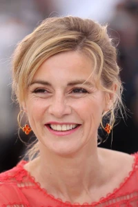 Photo of Anne Consigny