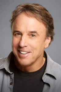 Photo of Kevin Nealon