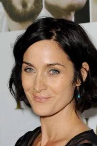 Foto de Carrie-Anne Moss