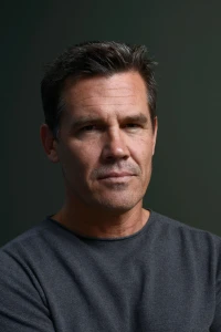 Photo of Josh Brolin