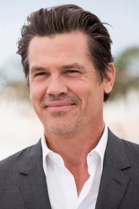 Photo of Josh Brolin