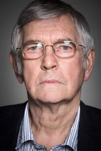 Photo of Tom Courtenay