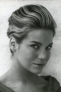 Photo of Alexandra Stewart