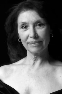 Photo of Claudia Gravy