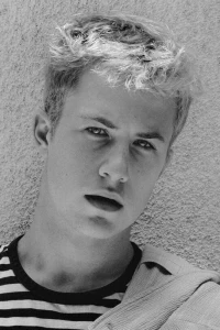 Foto de Dylan Minnette