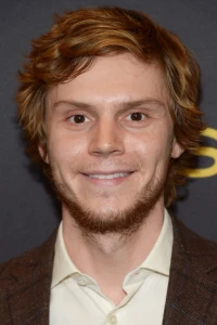 Foto de Evan Peters